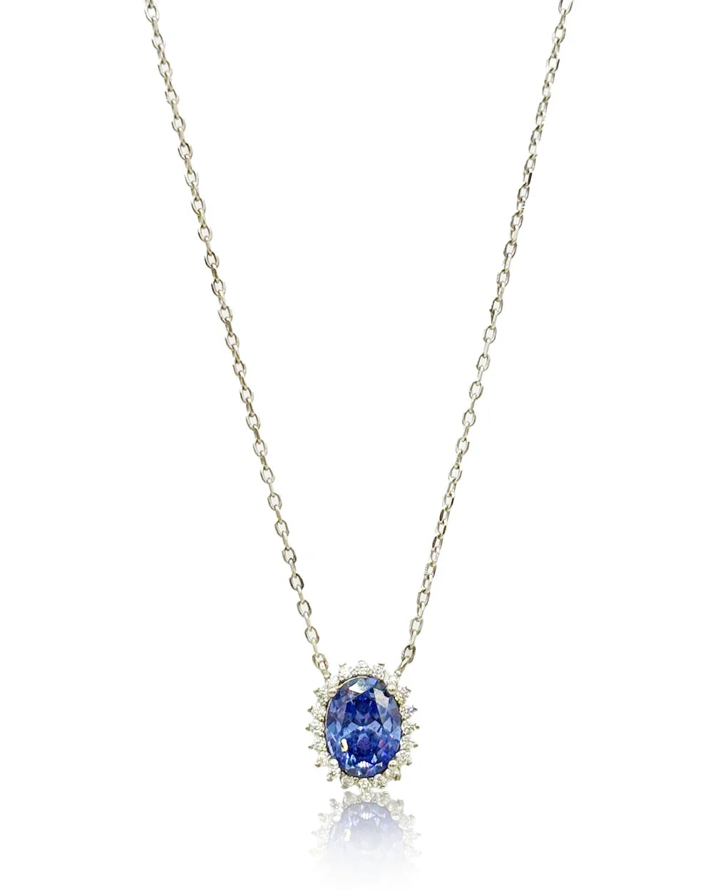 Classic princess oval pendant necklace